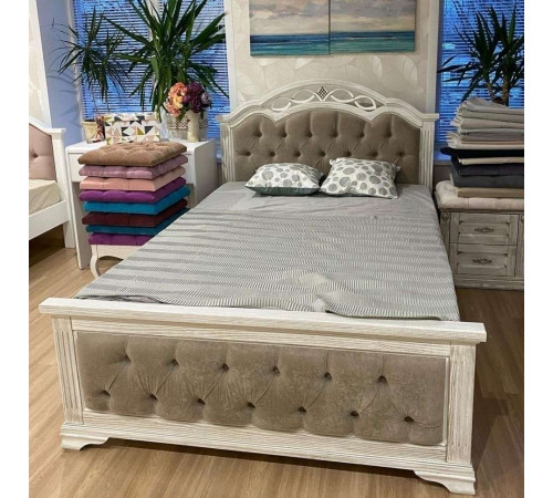 Односпальная кровать Венеция MUR-101-01 с каретной стяжкой